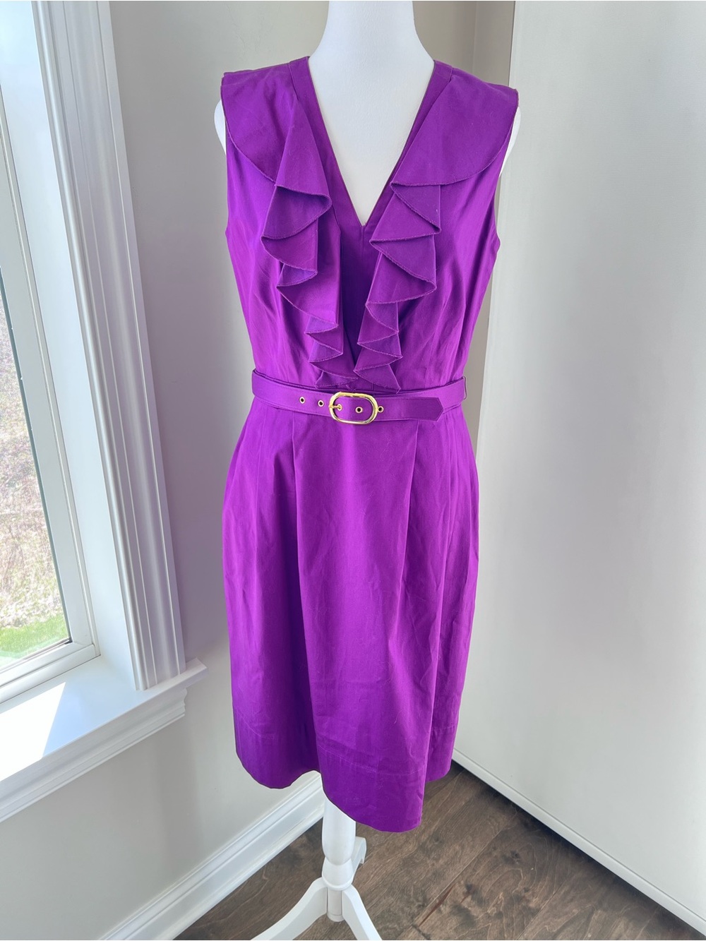 Tahari Arthur Levin cocktail purple dress size 8